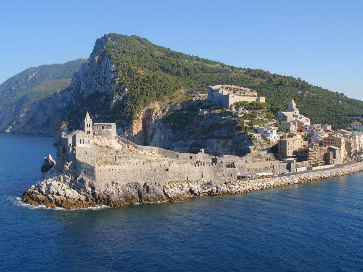 Casa Romantica Tra Liguria E Toscana Ortonovo ภายนอก รูปภาพ